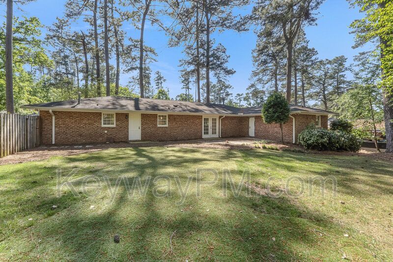 622 Canterbury Drive - Brynwood property image