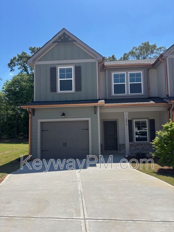 3015 Venetian Drive- Village Square property image