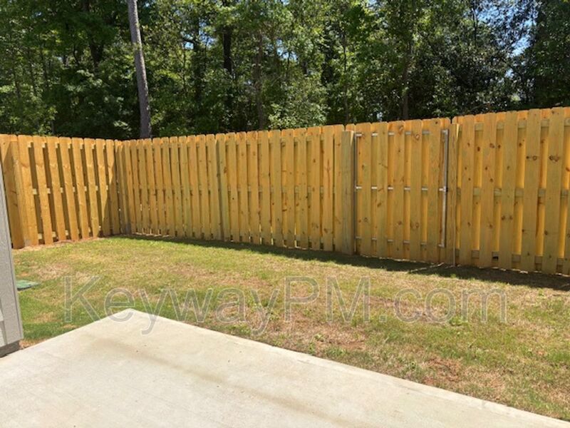 3015 Venetian Drive- Village Square property image