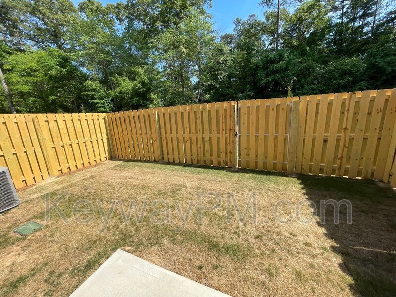 3035 Venetian Drive- Village Square property image