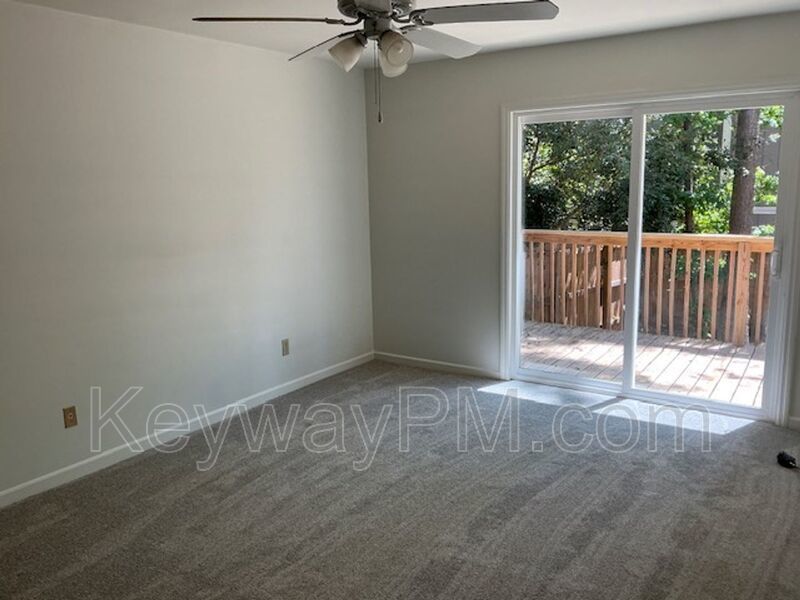 3204 North Wimbledon - Forest Hills Racquet Club property image