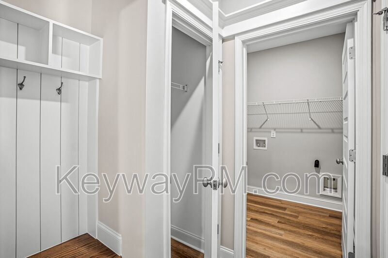 2106 Denmark Ave-Miller Landing property image