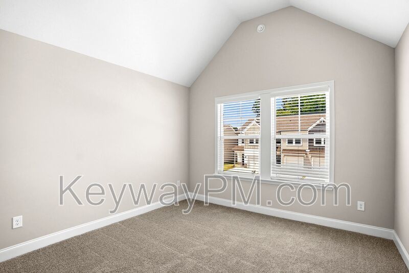 2106 Denmark Ave-Miller Landing property image