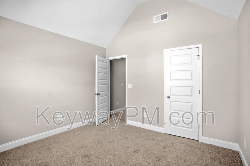 2106 Denmark Ave-Miller Landing property image