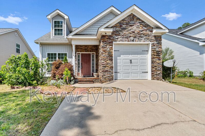 1447 Collins Drive - The Cottages at Brookwood property image