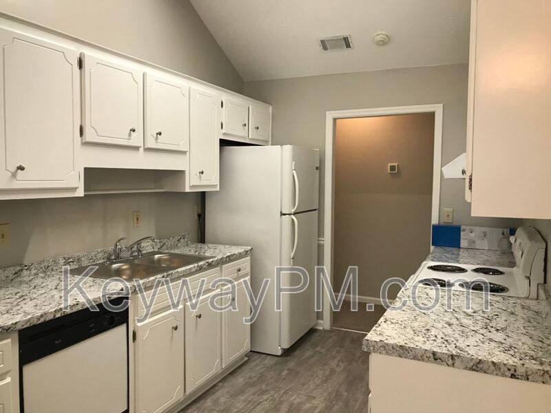 3443 Linderwood Drive - Pepperidge Subdivision property image