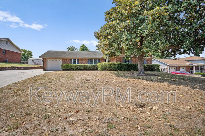 3420 Linderwood Drive-Pepperidge property image