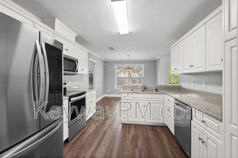 925 Sawbuck Way - Hamilton Village property image