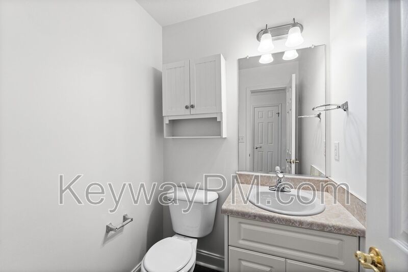 925 Sawbuck Way - Hamilton Village property image