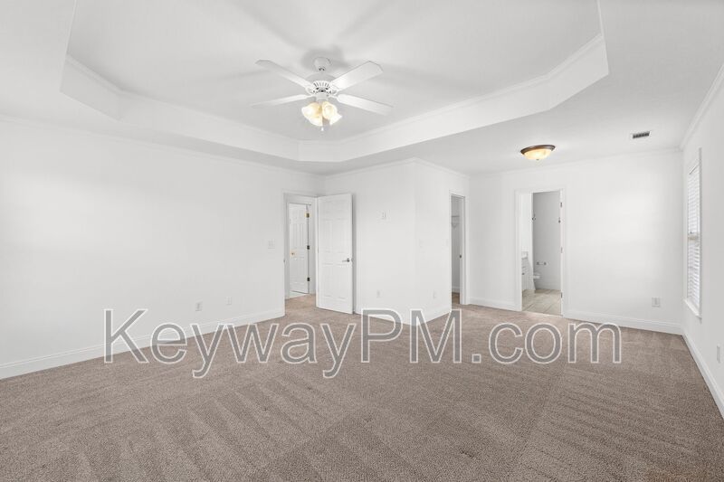 925 Sawbuck Way - Hamilton Village property image