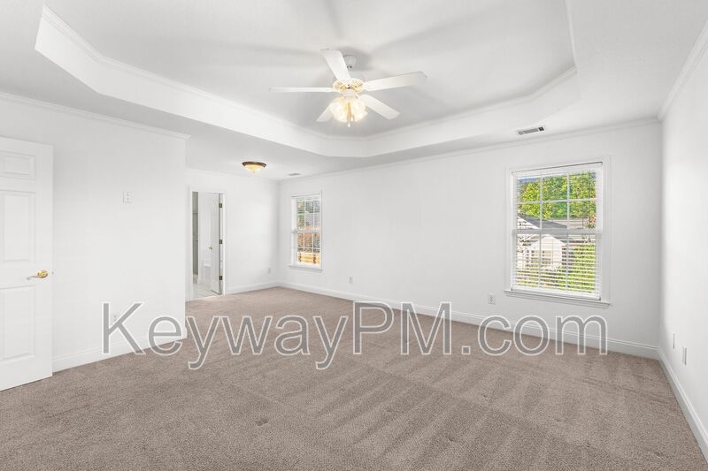 925 Sawbuck Way - Hamilton Village property image