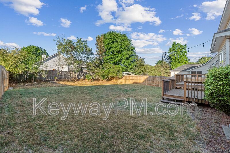 925 Sawbuck Way - Hamilton Village property image