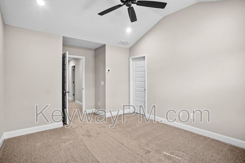 2099 Denmark Ave- Miller Landing property image