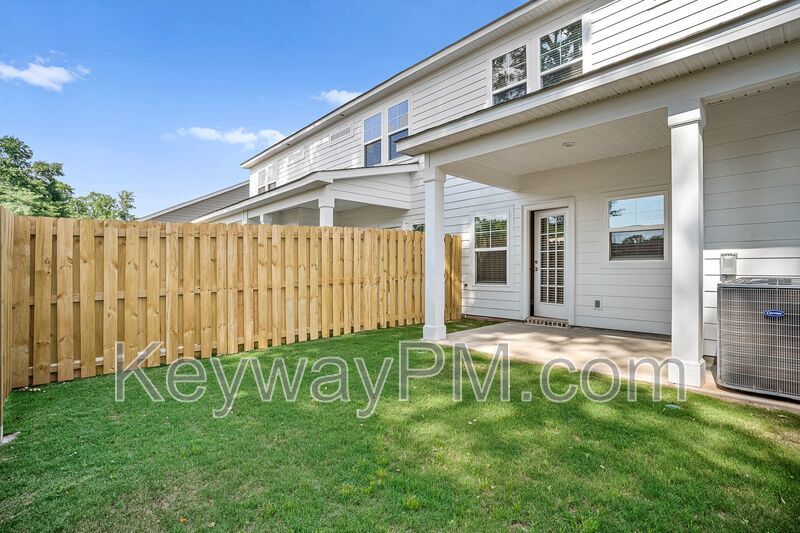 2099 Denmark Ave- Miller Landing property image