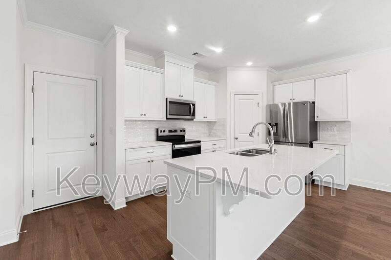 738 Woodvine Drive Road - Tillery Park property image