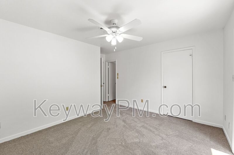 3204 North Wimbledon - Forest Hills Racquet Club property image