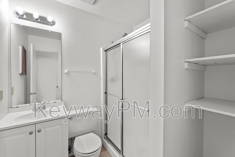 3204 North Wimbledon - Forest Hills Racquet Club property image