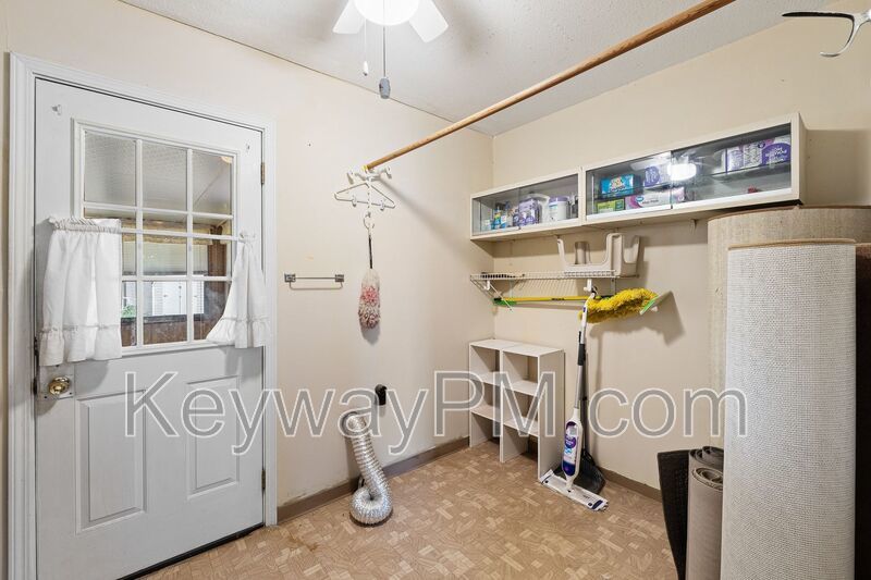 4537 Shawnee Road - property image