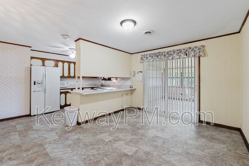 4537 Shawnee Road - property image