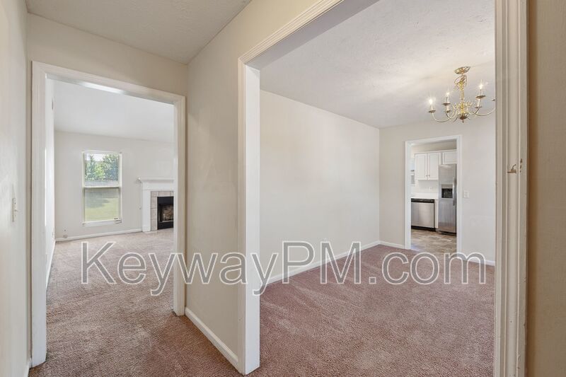 3325 Hamden Street - Pepperidge property image