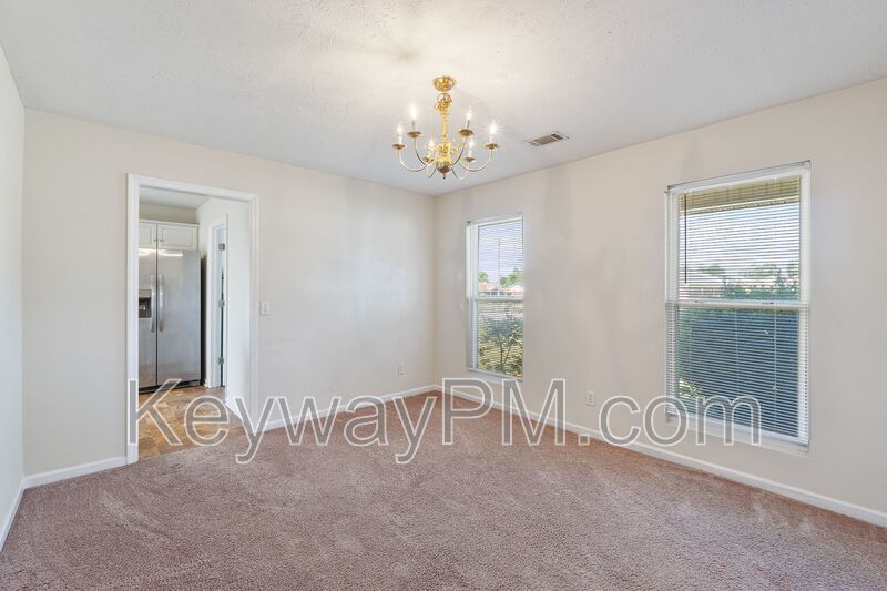 3325 Hamden Street - Pepperidge property image