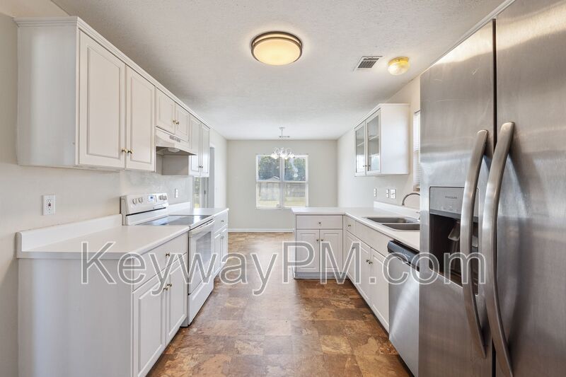 3325 Hamden Street - Pepperidge property image