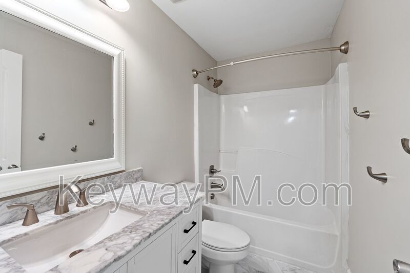 336 Amersham Way - Evans - Somerset @ Williamsburg property image