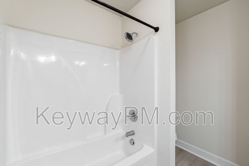 801 Trailside Court - Lakeview Commons property image