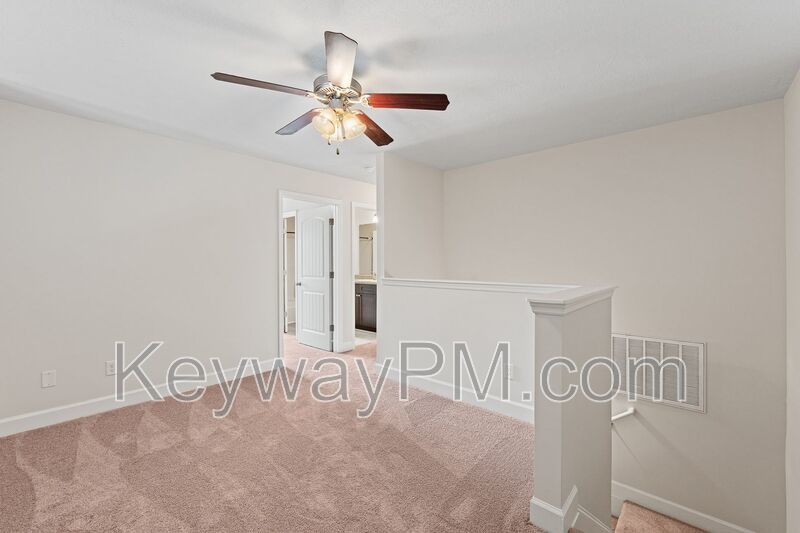801 Trailside Court - Lakeview Commons property image