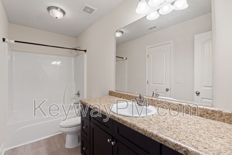 801 Trailside Court - Lakeview Commons property image