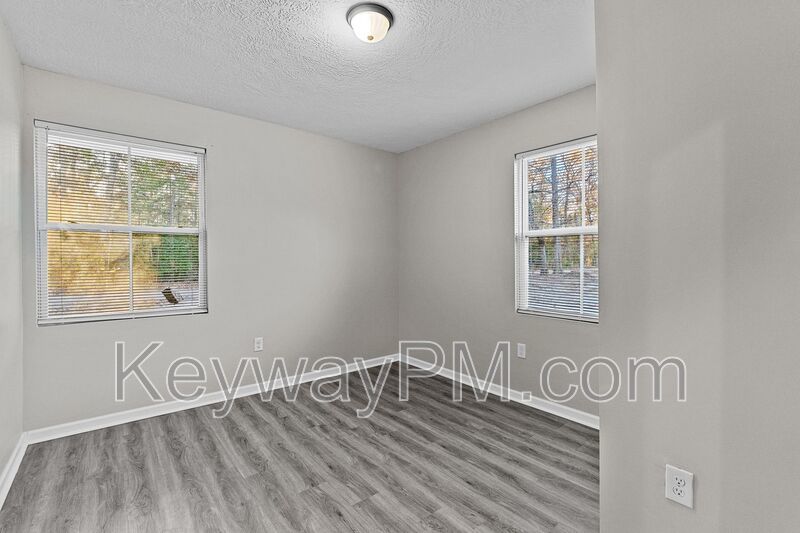 1120 dodge lane unit #10 property image