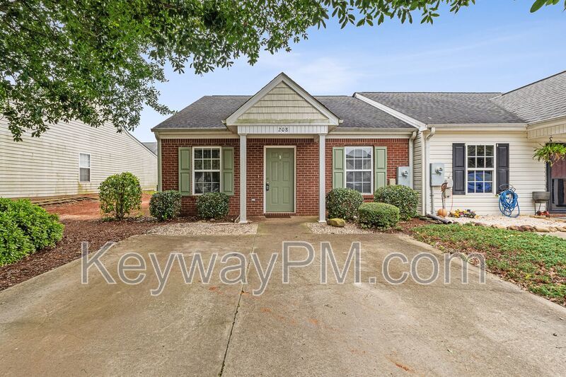208 Satomi Way - Dogwood Chase property image