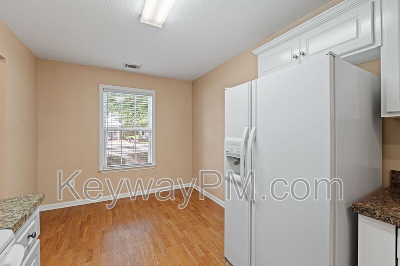 208 Satomi Way - Dogwood Chase property image
