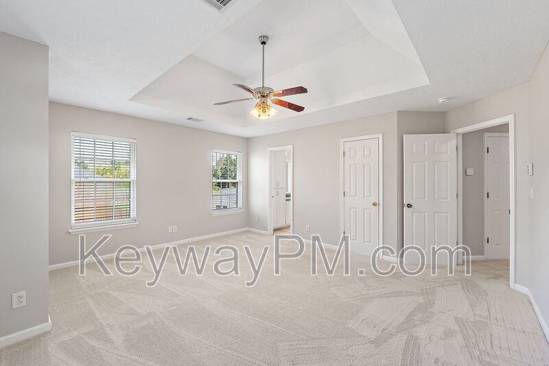 845 Prairie Lane property image