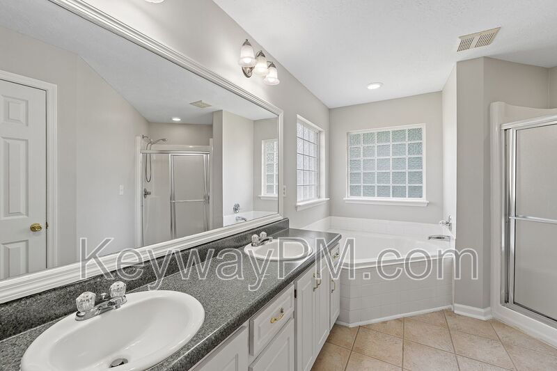 845 Prairie Lane property image