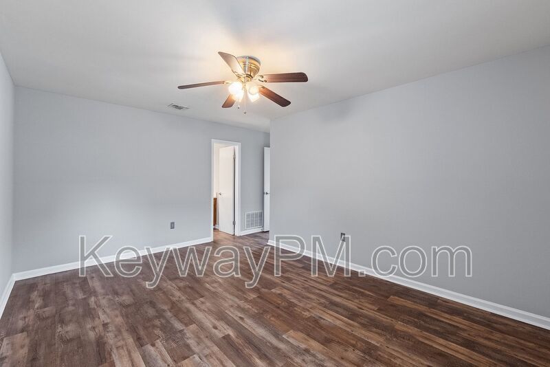 3933 Miramar Drive Extension - Edgewood property image