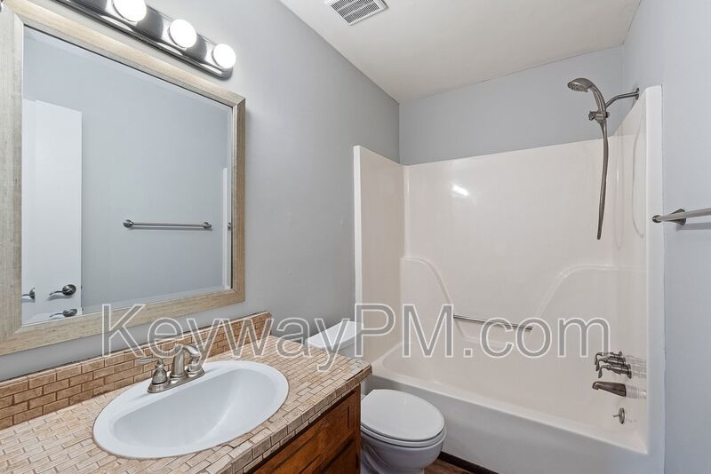 3933 Miramar Drive Extension - Edgewood property image