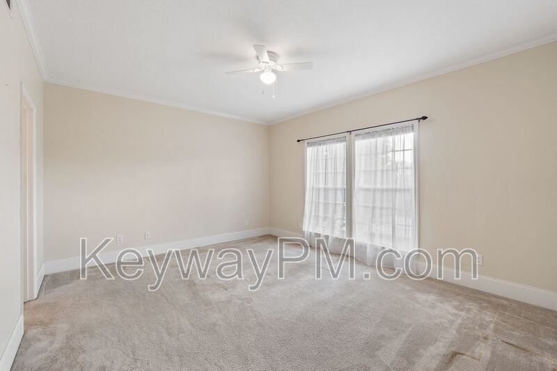4890 Somerset Drive - Somerset at Williamsburg property image
