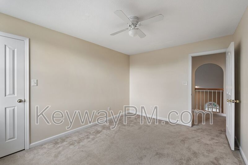 4890 Somerset Drive - Somerset at Williamsburg property image