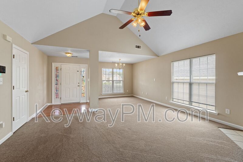 313 Elbrus Way -Pamir Place property image