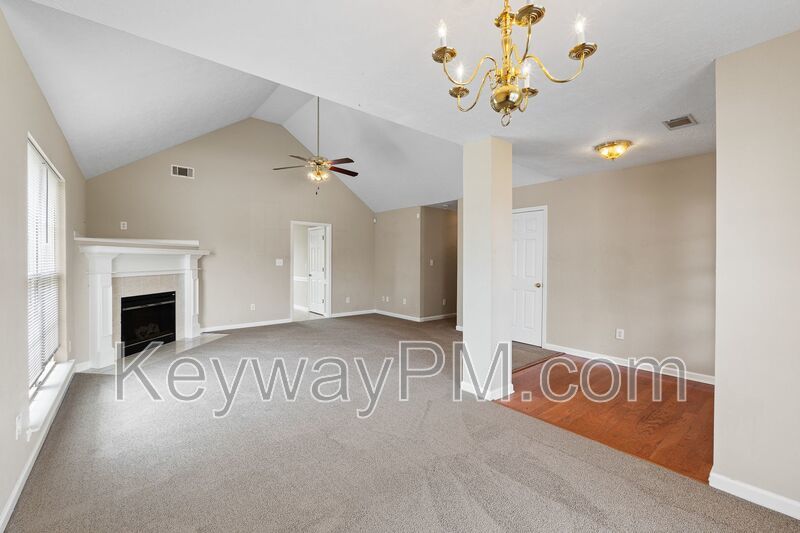 313 Elbrus Way -Pamir Place property image
