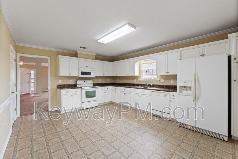 313 Elbrus Way -Pamir Place property image
