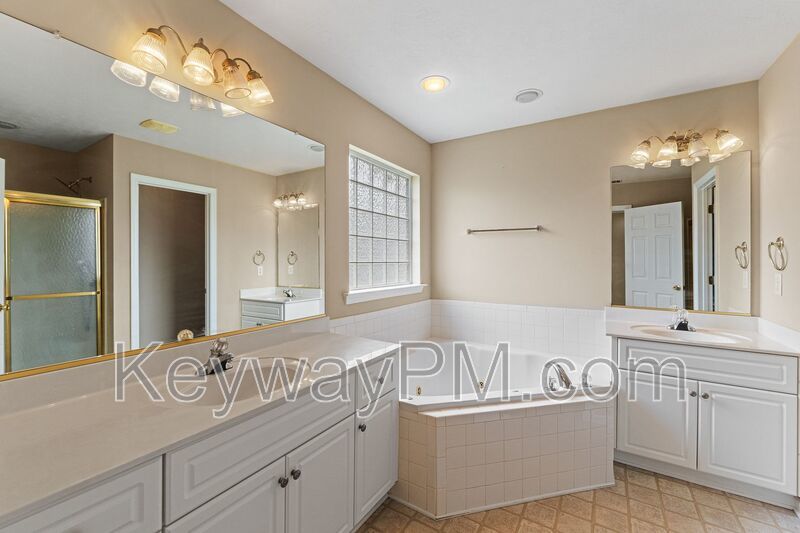 313 Elbrus Way -Pamir Place property image
