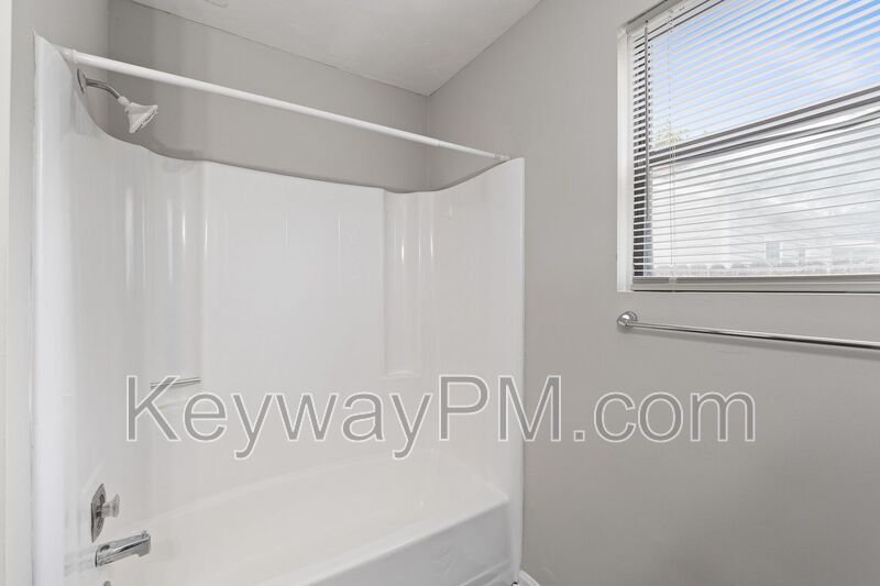 1916 Richmond Ave property image