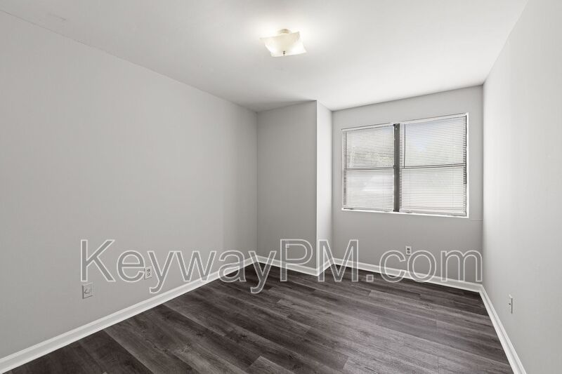 1916 Richmond Ave property image
