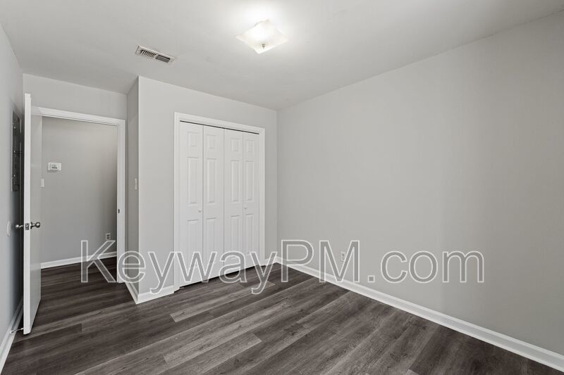 1916 Richmond Ave property image