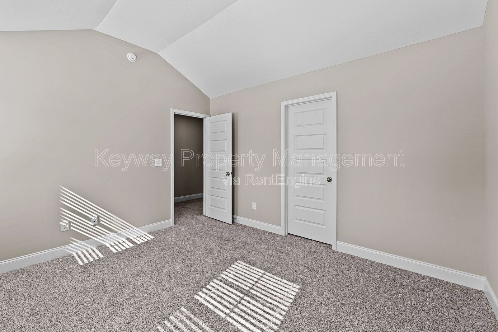 2096 Denmark Avenue SE-Miller Landing property image