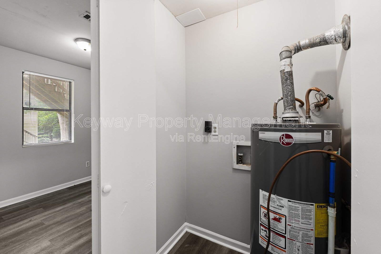 1916 Richmond Ave property image