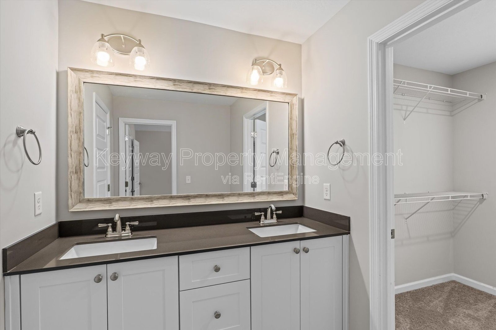 1043 Linsmore Ave- Canterbury Farms property image