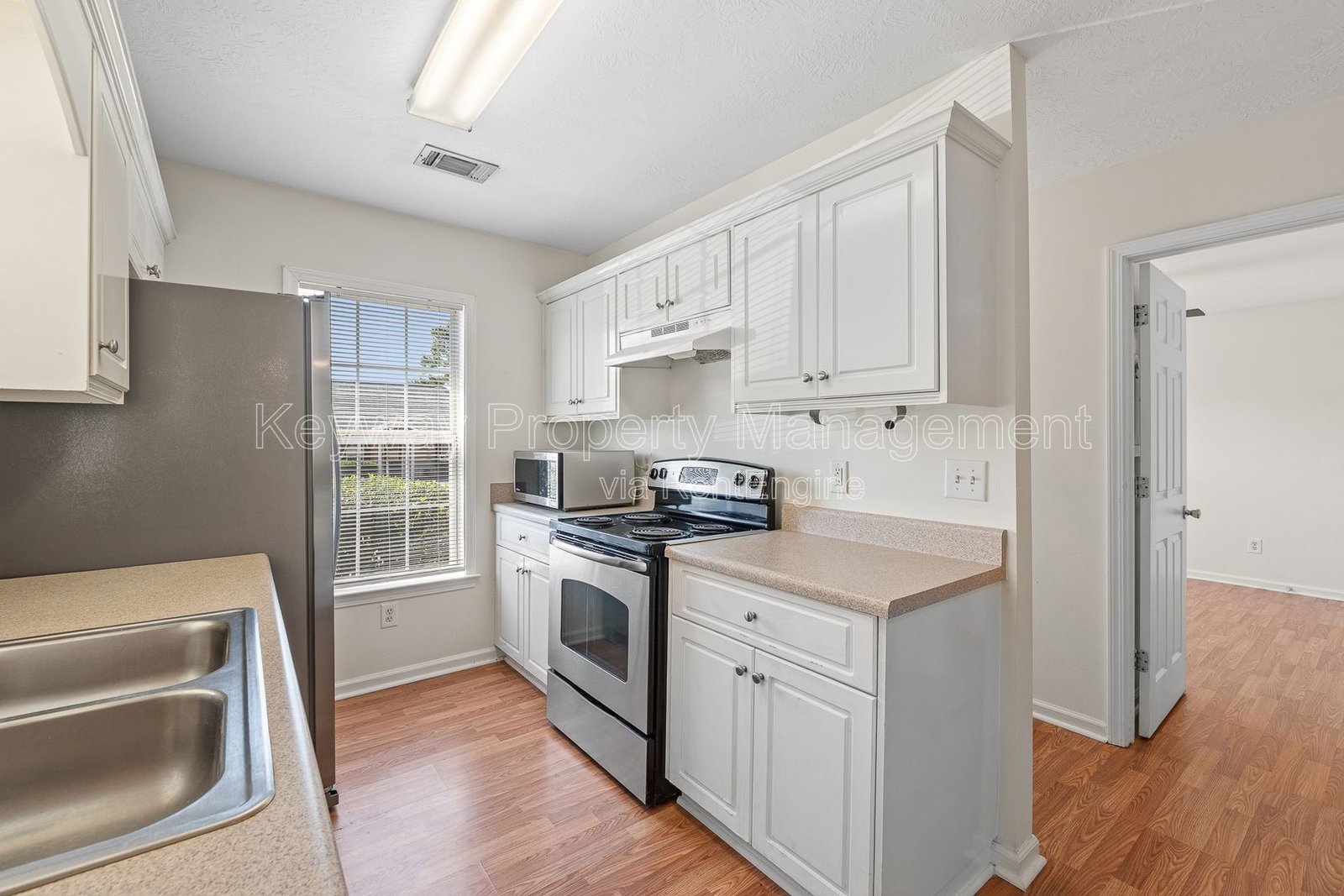 123 Portofino Lane SW - Portofino Townhomes property image